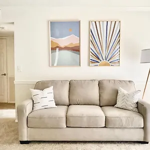 Luxury Apartment, King Bed, Fast Wi-fi Sacramento